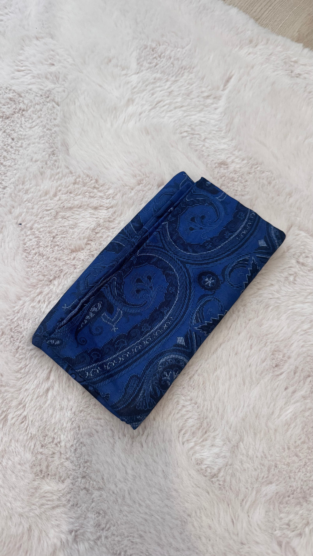 Hijab Bleu Roi