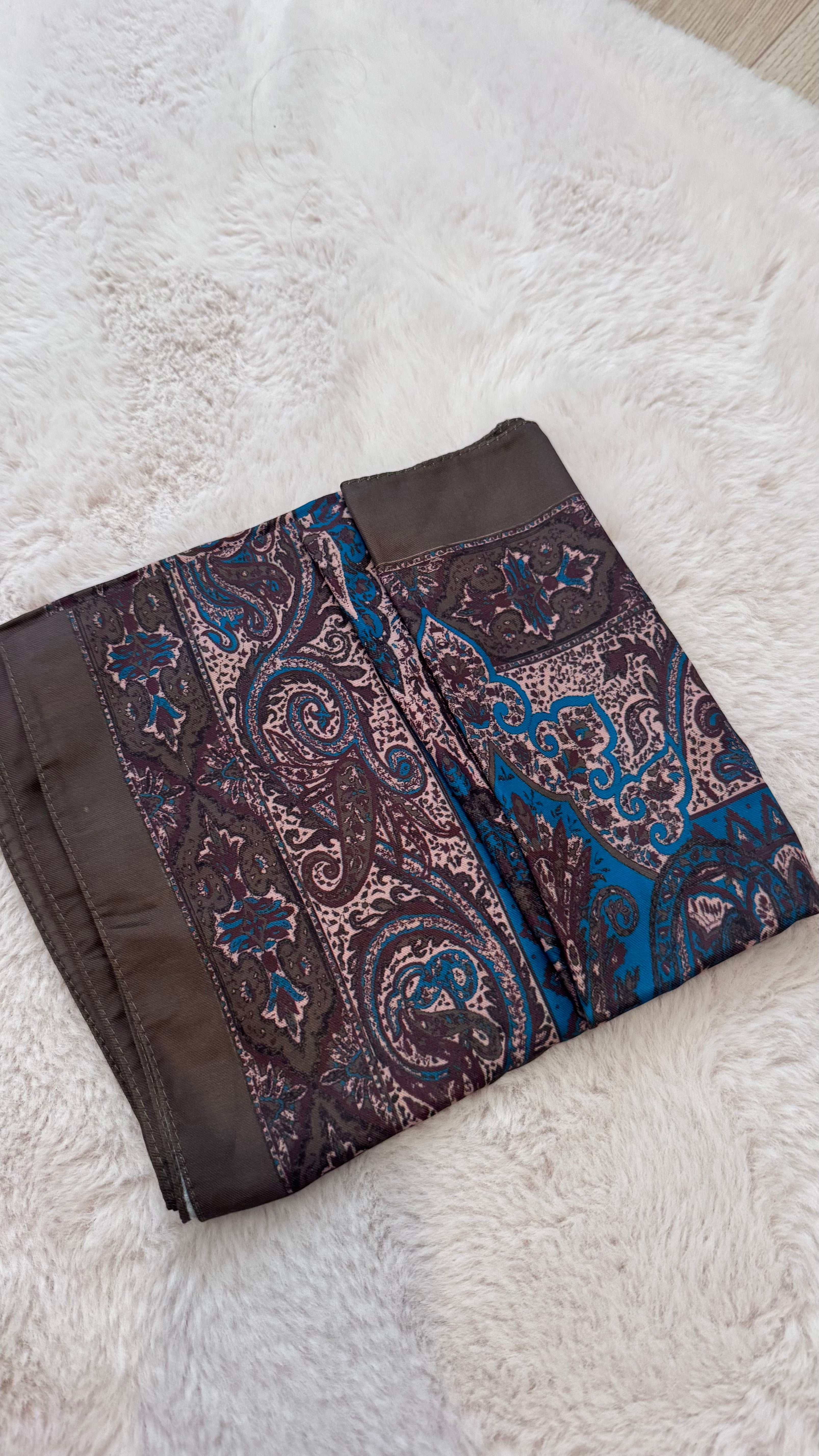 Hijab Kaki