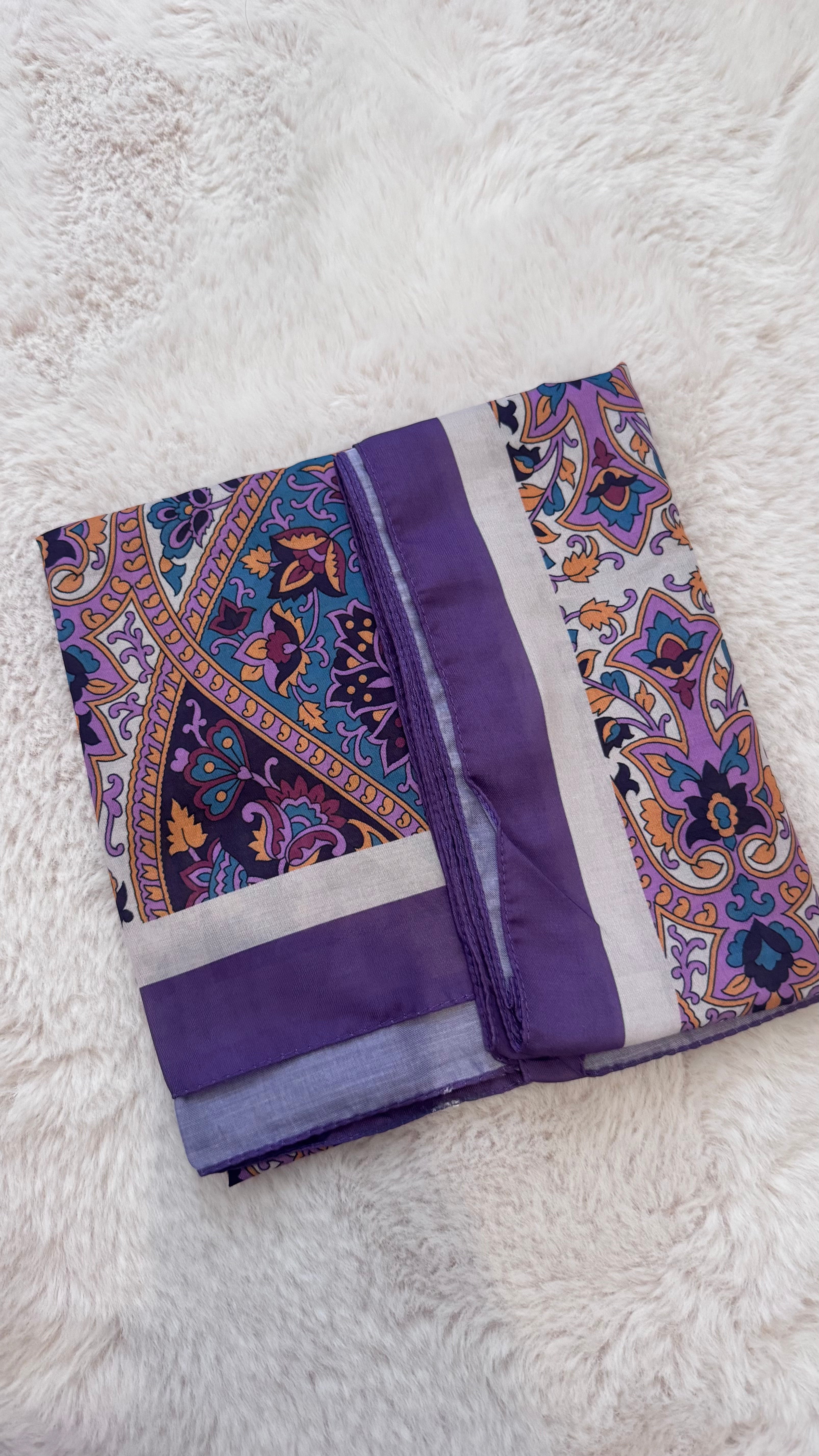 Hijab Lila